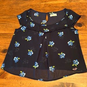 Hollister Dark Blue Short Sleeve Sheer Floral Blouse - Size Medium